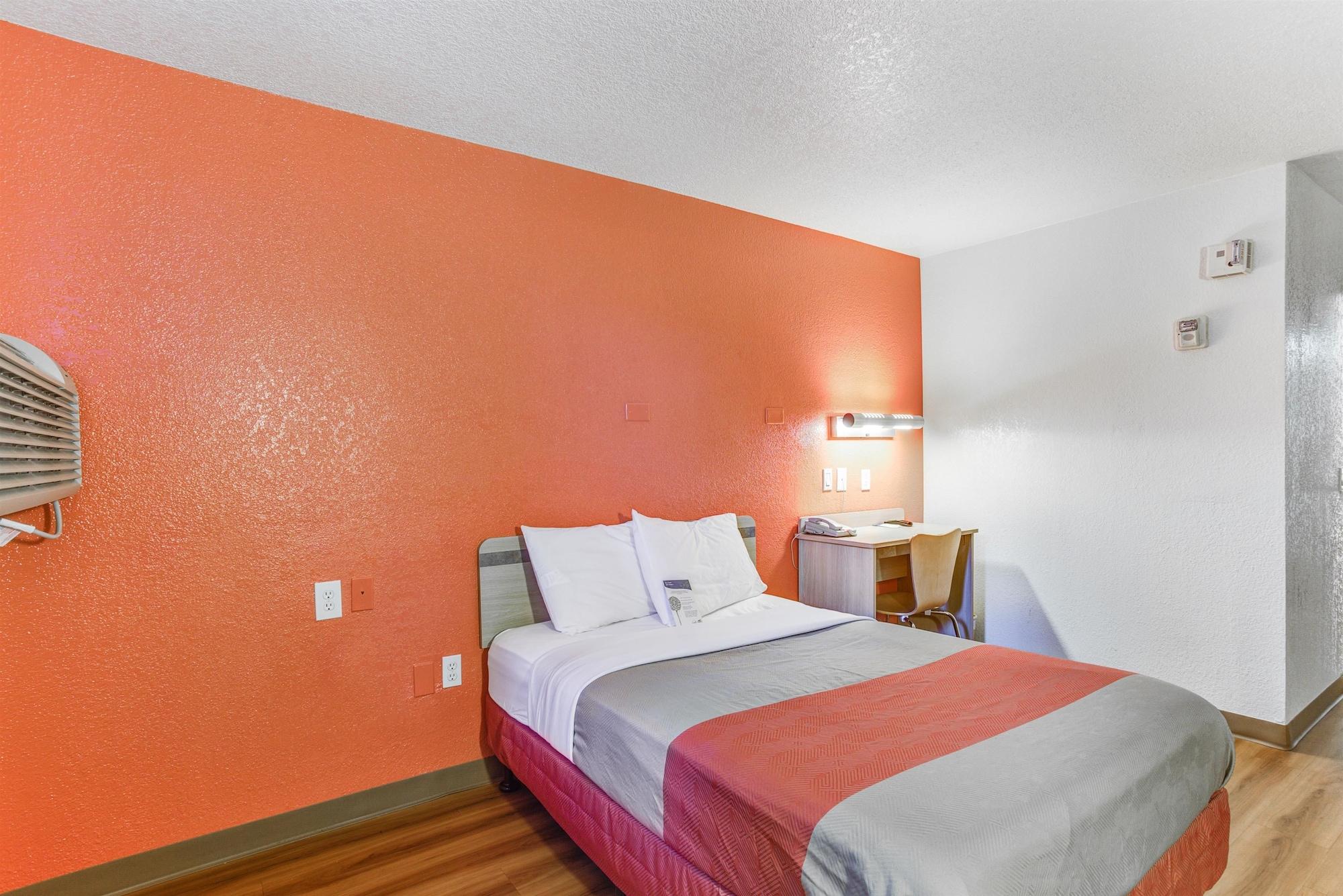 Motel 6-Portland, Or - Tigard West Bagian luar foto