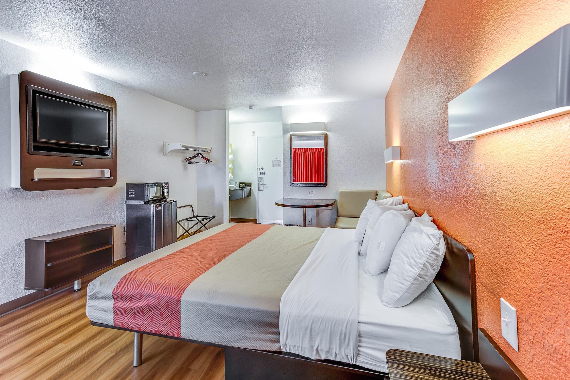 Motel 6-Portland, Or - Tigard West Bagian luar foto
