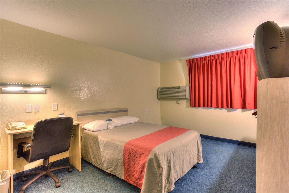 Motel 6-Portland, Or - Tigard West Bagian luar foto