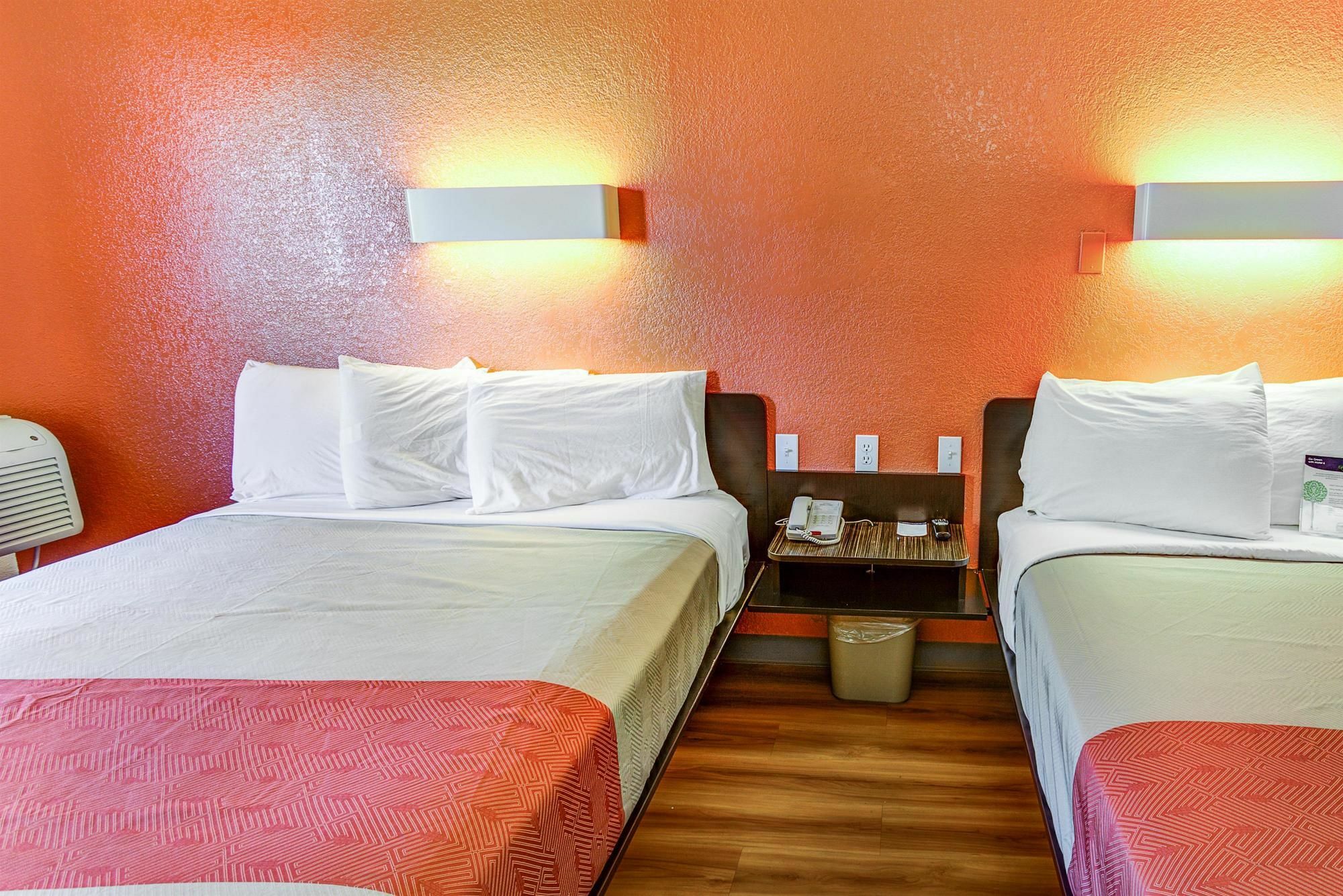 Motel 6-Portland, Or - Tigard West Bagian luar foto